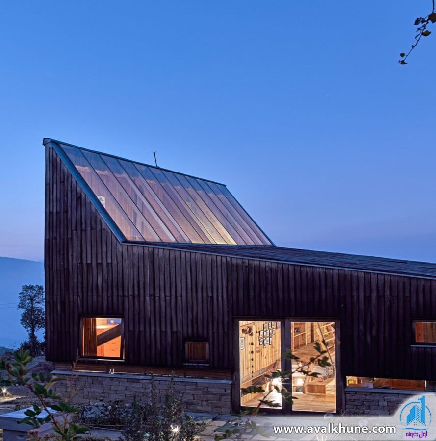 طراحی ویلای چوبی به سبک هندی؛ تلفیق طبیعت و هنر