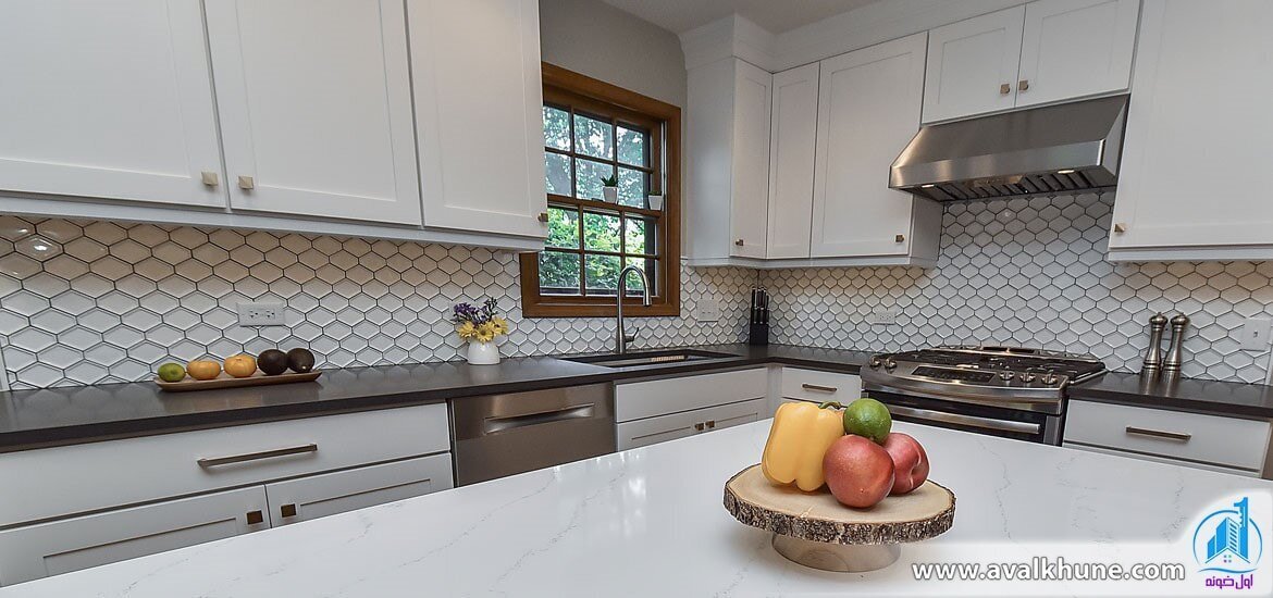 انواع بکاسپلش مدرن برای دکوراسیون ویلا در سال ۱۴۰۴