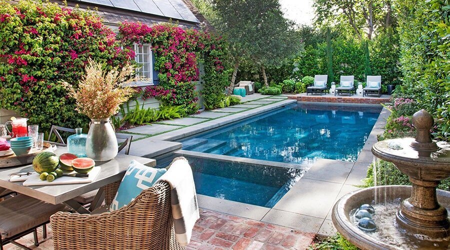 آب‌بندی ساختمان و استخر در سرخرود