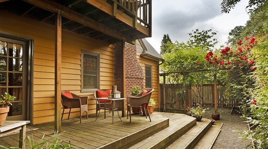 ویژگی نمای چوبی در ویلا - مزایا و معایب