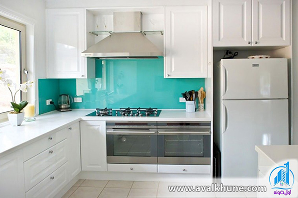 Tempered glass backsplash