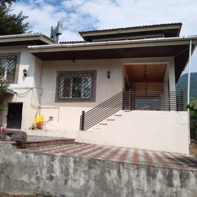 ویلا باغ ییلاقی با شاه نشین