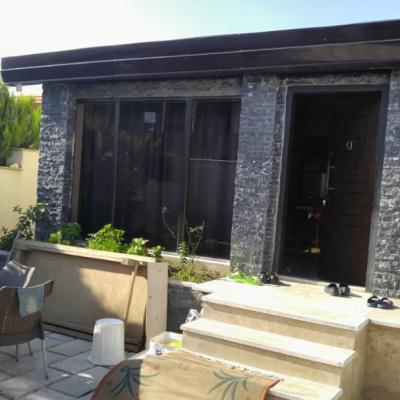 ویلا ساحلی کنار خانه دریا