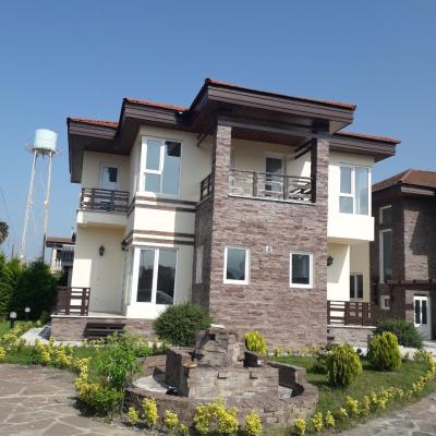 ویلا کنار جنگل در ونوش