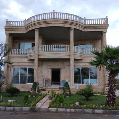کاخ ویلای شهرکی در منطقه برند