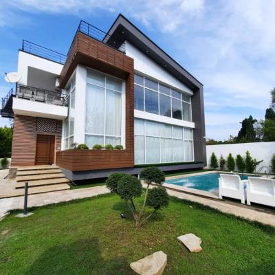 فروش فوری ویلا اکازیون