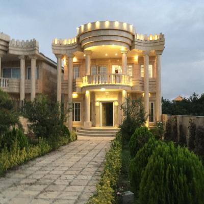 کاخ ویلا تریبلکس در منطقه ای برند