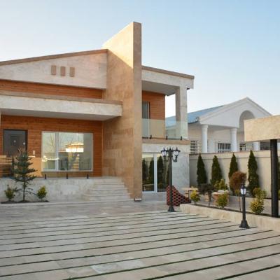 ویلا دوبلکس با نمایی مدرن و متفاوت