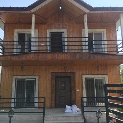 فروش ویلا دوبلکس نما چوبی
