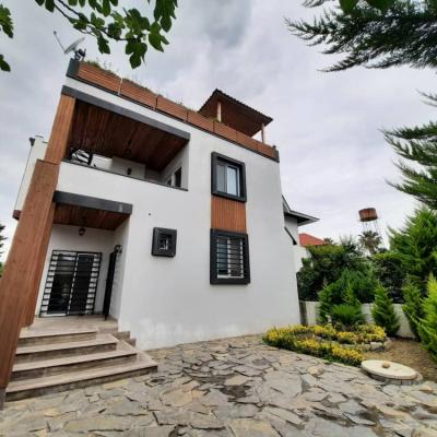 ویلا تریبلکس لاکچری قابل تهاتر