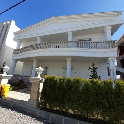 ویلای لوکس در شهرک برند ساحلی