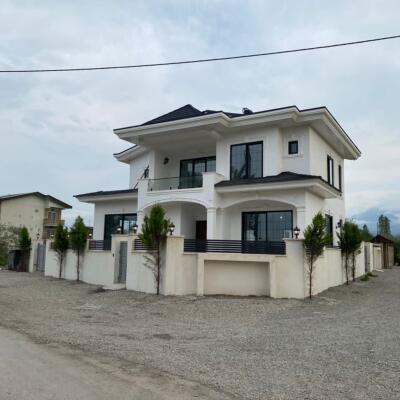 فروش ویلا لوکس ساحلی در چالوس