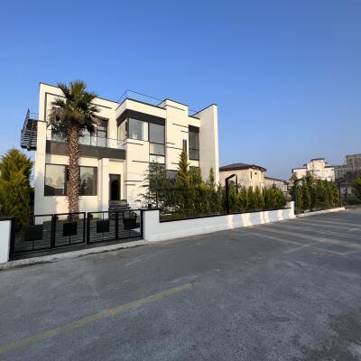 خرید ویلا لوکس در نوشهر ( شهرک برند )