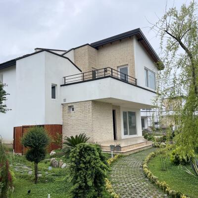 فروش  ویلا سه خواب در شهرک مهرگان