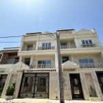 ویلای استخردار با آسانسور در خط دریا