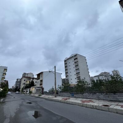 زمین ۹۰۰ متری ساحلی عالی برای برج سازی سرخرود