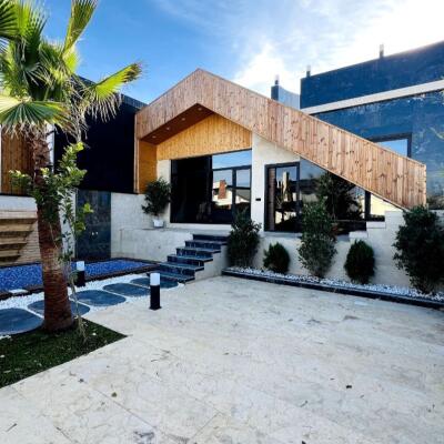 خرید ویلا مدرن استخردار و روف دار در سائیج محله