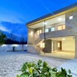 خونه سرا دوبلکس سنددار با دو واحد مجزا در محدوده آمل