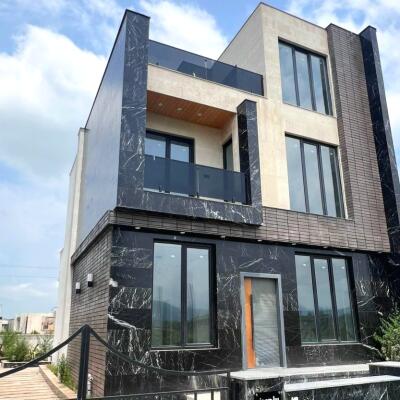 خرید ویلا تریبلکس ۵ خوابه با سند تک برگ