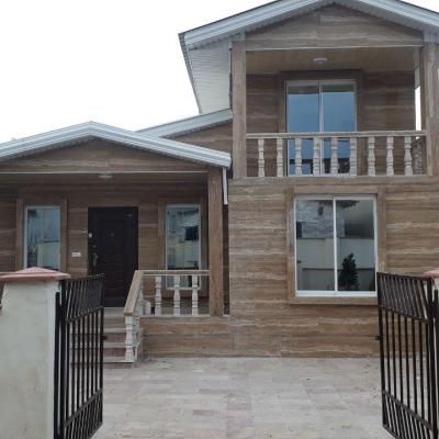 خرید ویلا نیم پیلوت جنگلی