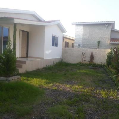 خرید ویلا همکف ارزان