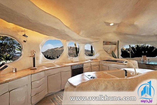 خانه ای در غارهای سنگی- کالیفرنیا