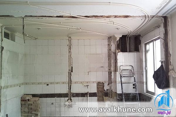 تصویر آشپزخانه ویلا قبل از بازسازی